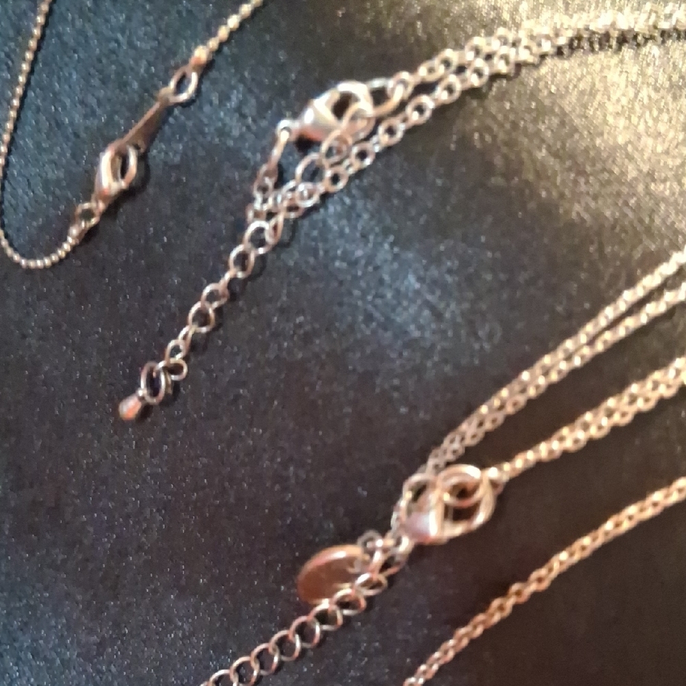 Dazzling Silver Heart Necklace - Picture 10 of 11